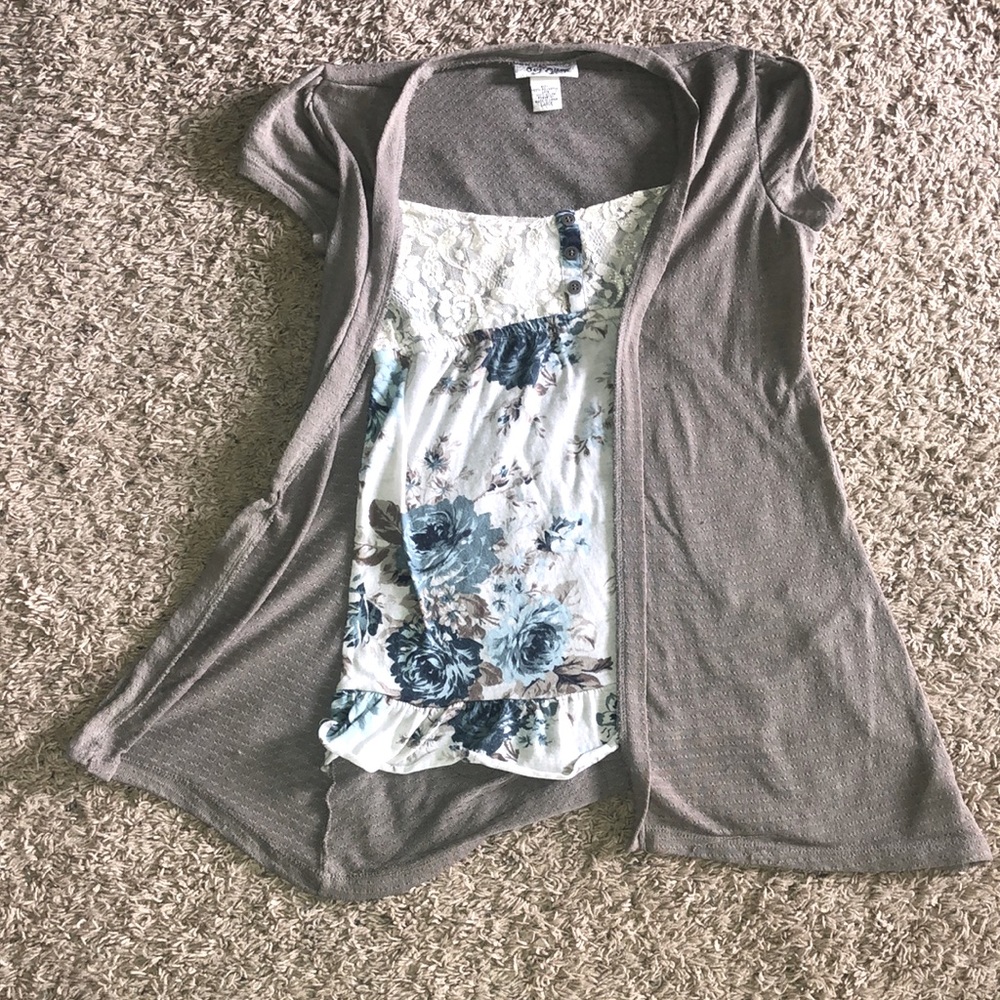 Double layered top